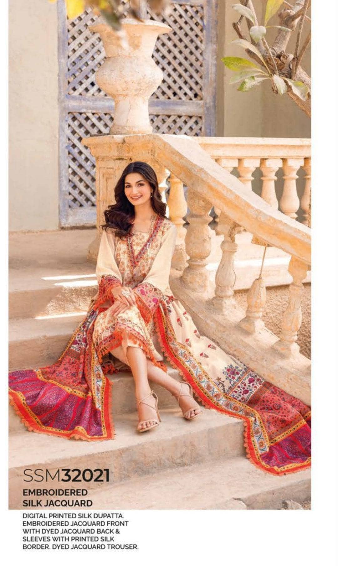 img_gul_ahmed_premium_lawn_23_awwal_boutique