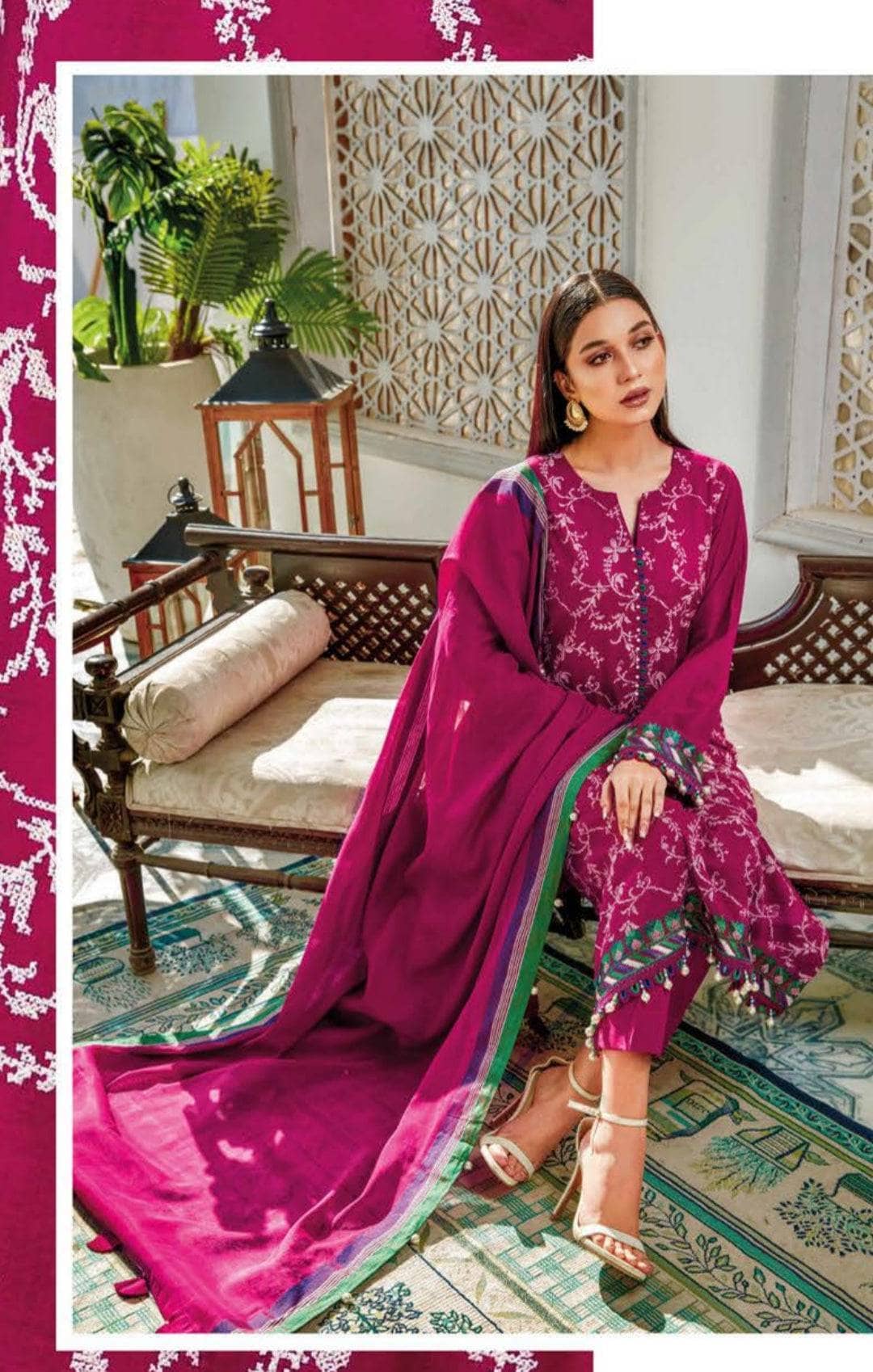 img_gul_ahmed_premium_lawn_23_awwal_boutique