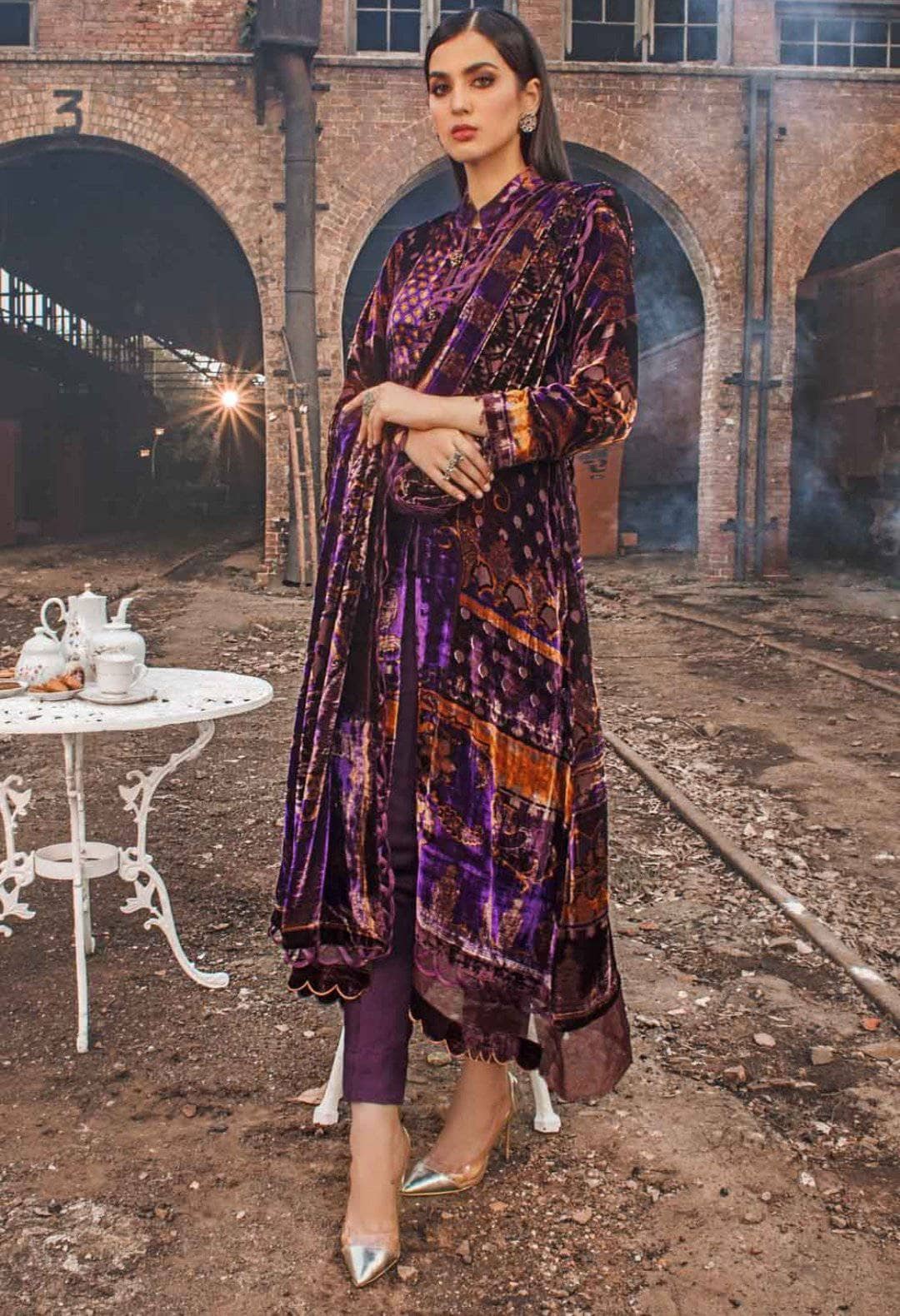 img_gul_ahmed_winter_awwal_boutique