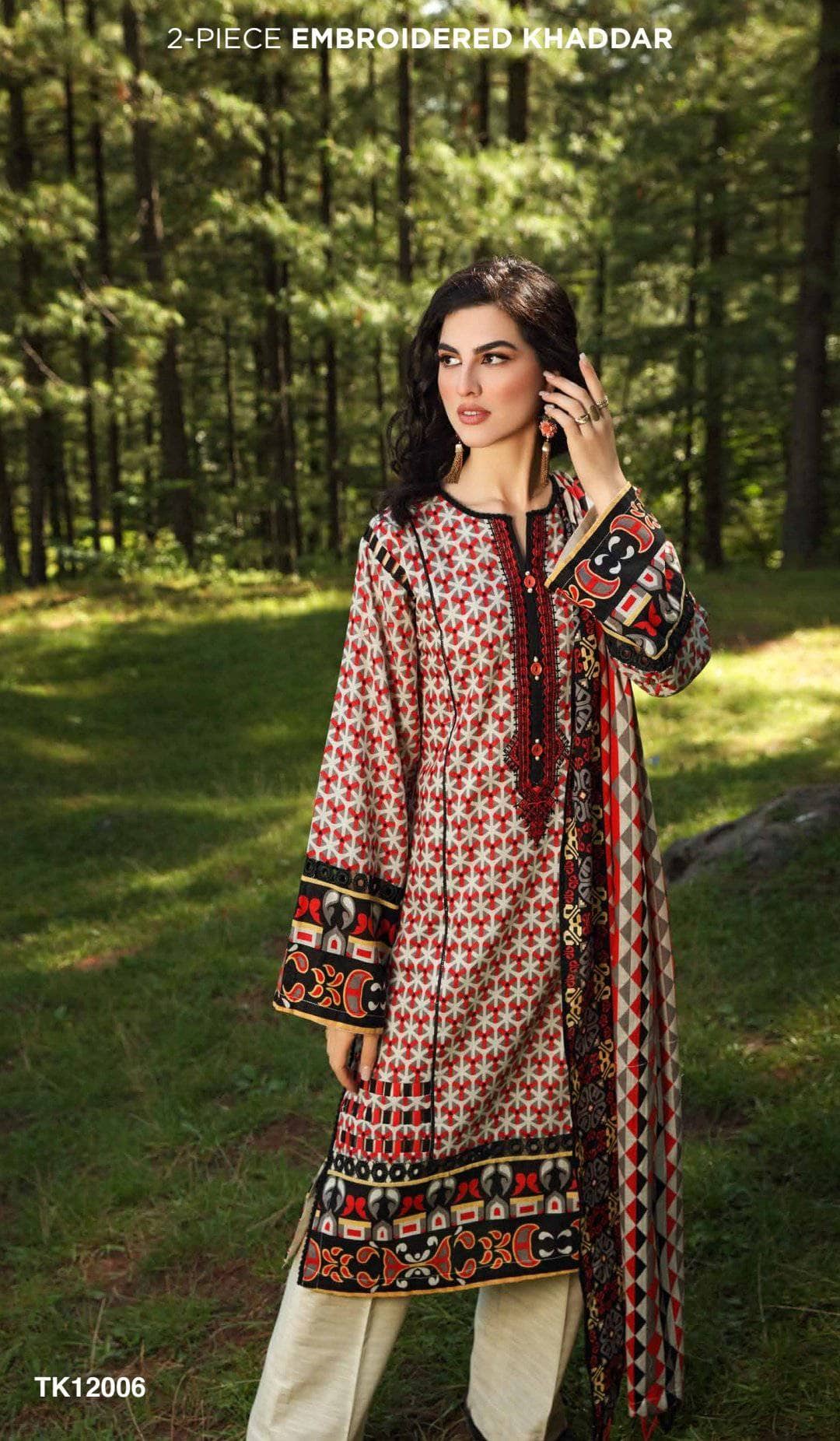 img_gul_ahmed_khaddar_corduroy_pre_fall_awwal_boutique