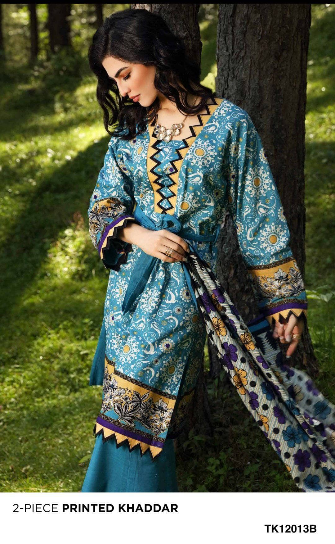img_gul_ahmed_khaddar_corduroy_pre_fall_awwal_boutique