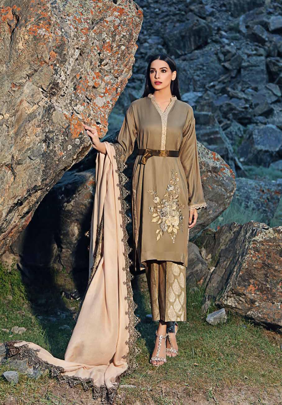 img_gul_ahmed_winter_collection_awwal_boutique