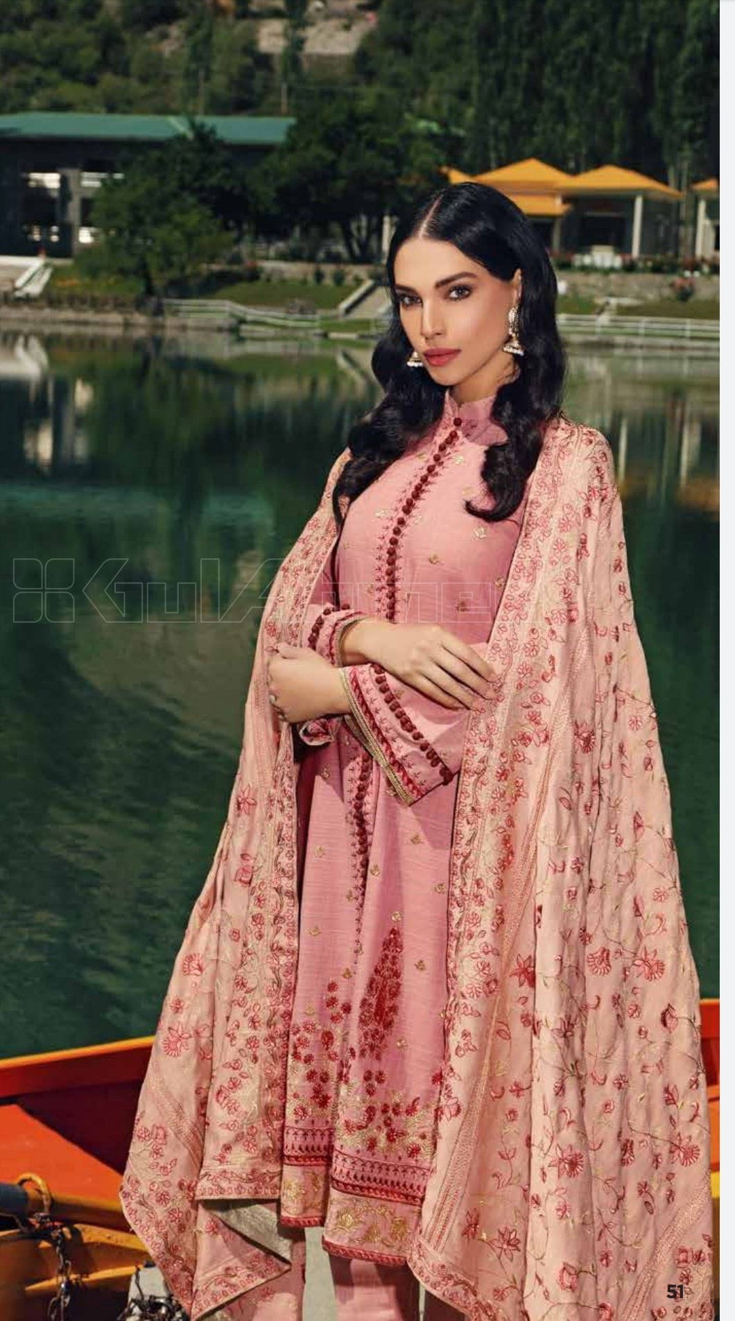 img_gul_ahmed_winter_collection_awwal_boutique