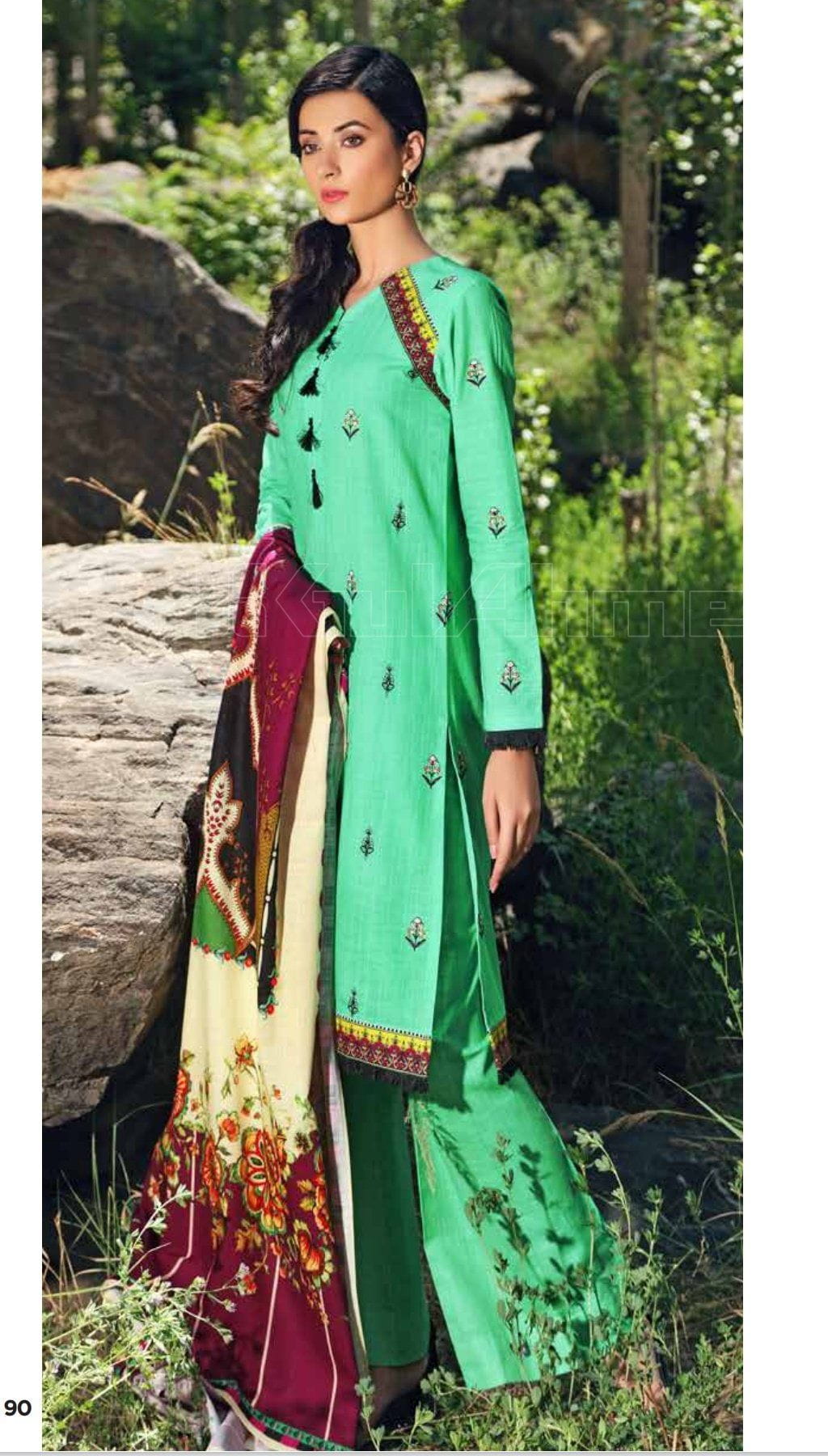 img_gul_ahmed_winter_collection_awwal_boutique