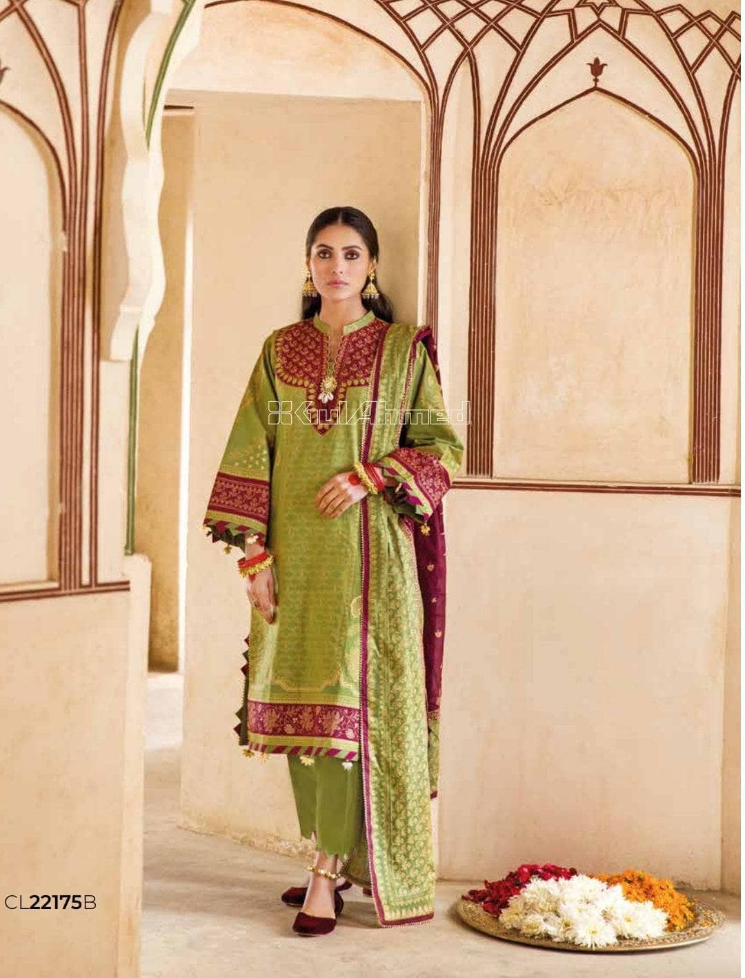 img_gul_ahmed_lawn_2022_awwal_boutique