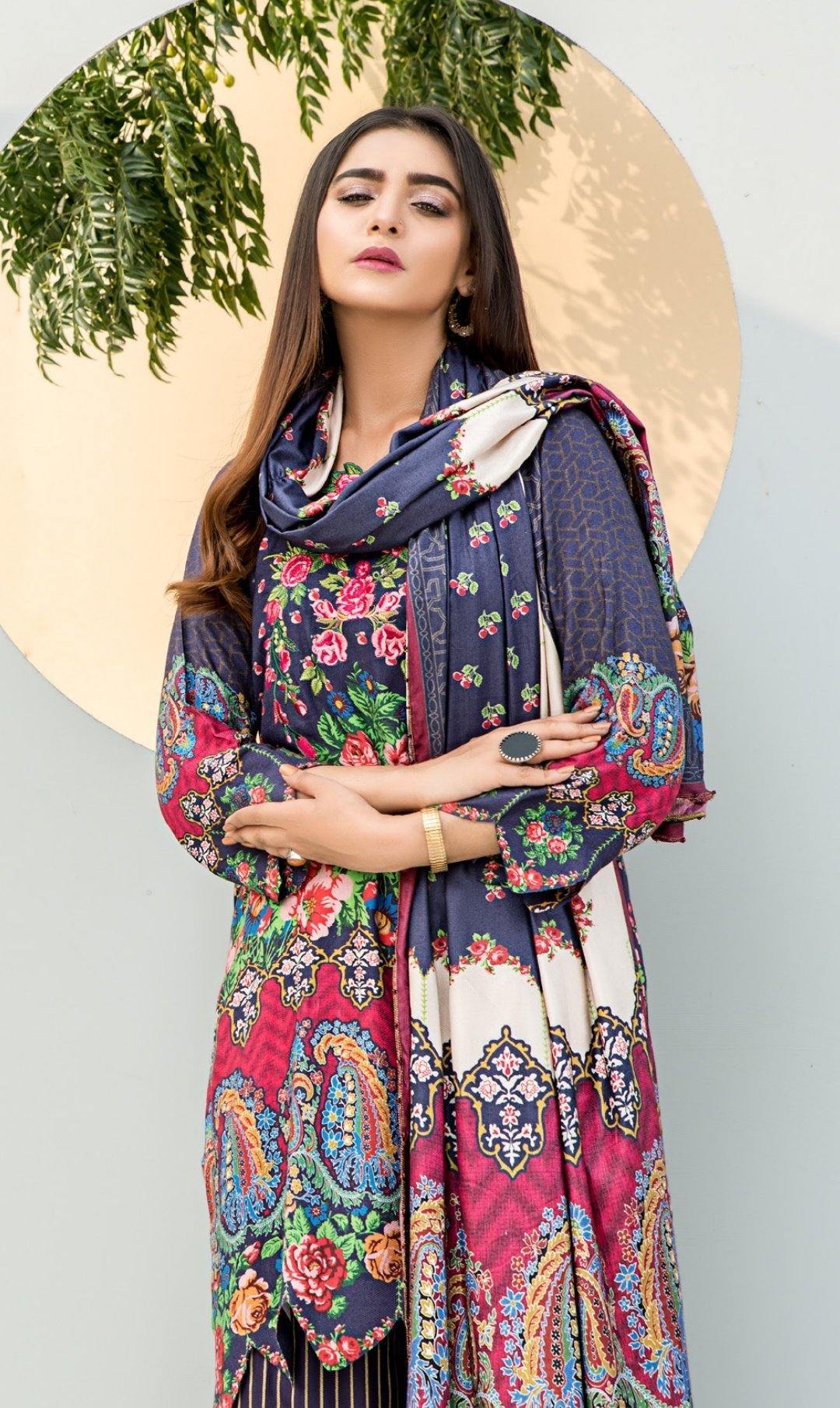 img_gulkari_linen_awwal_boutique