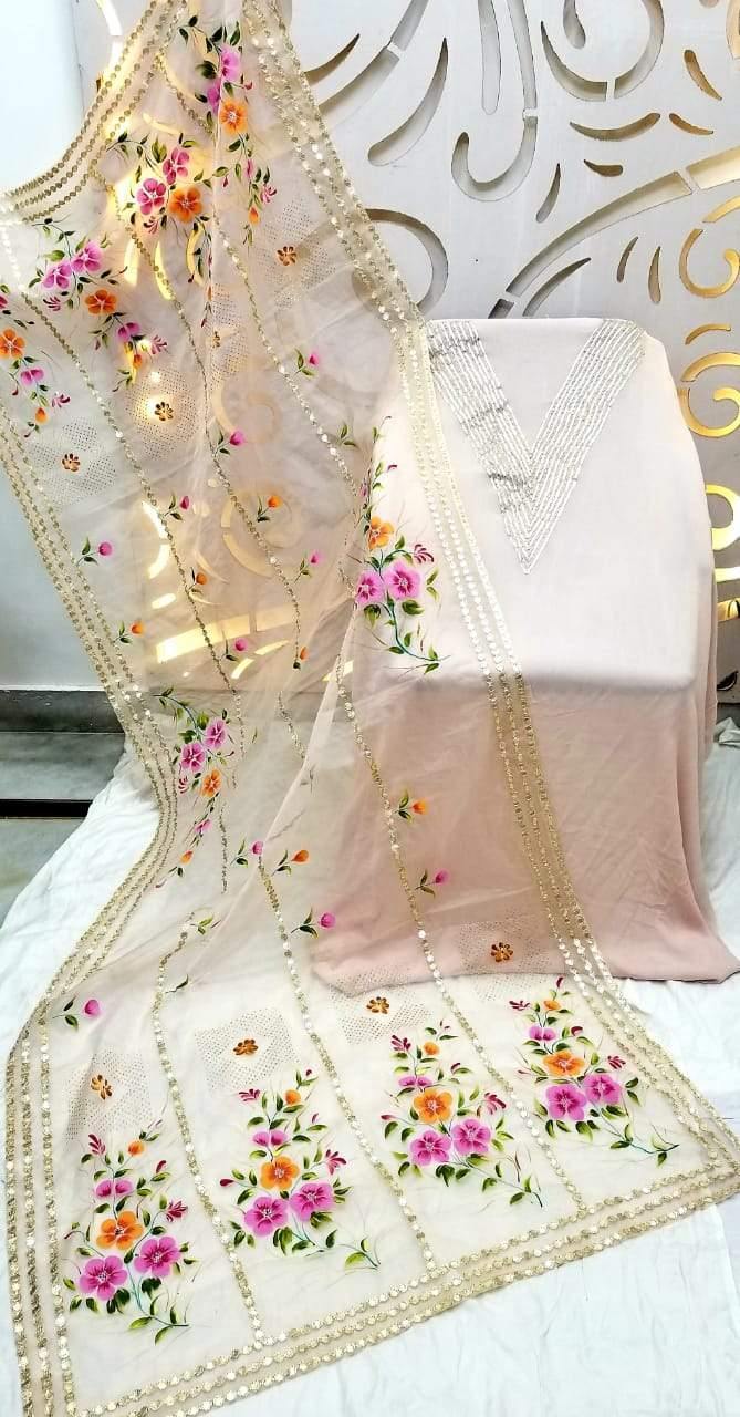 img_hand_paint_on_fabric_awwal_boutique
