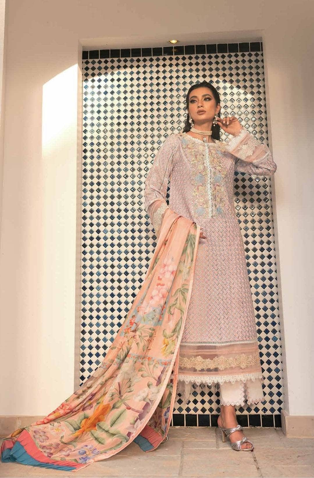 img_mushq_hemline_lawn_22_awwal_boutique