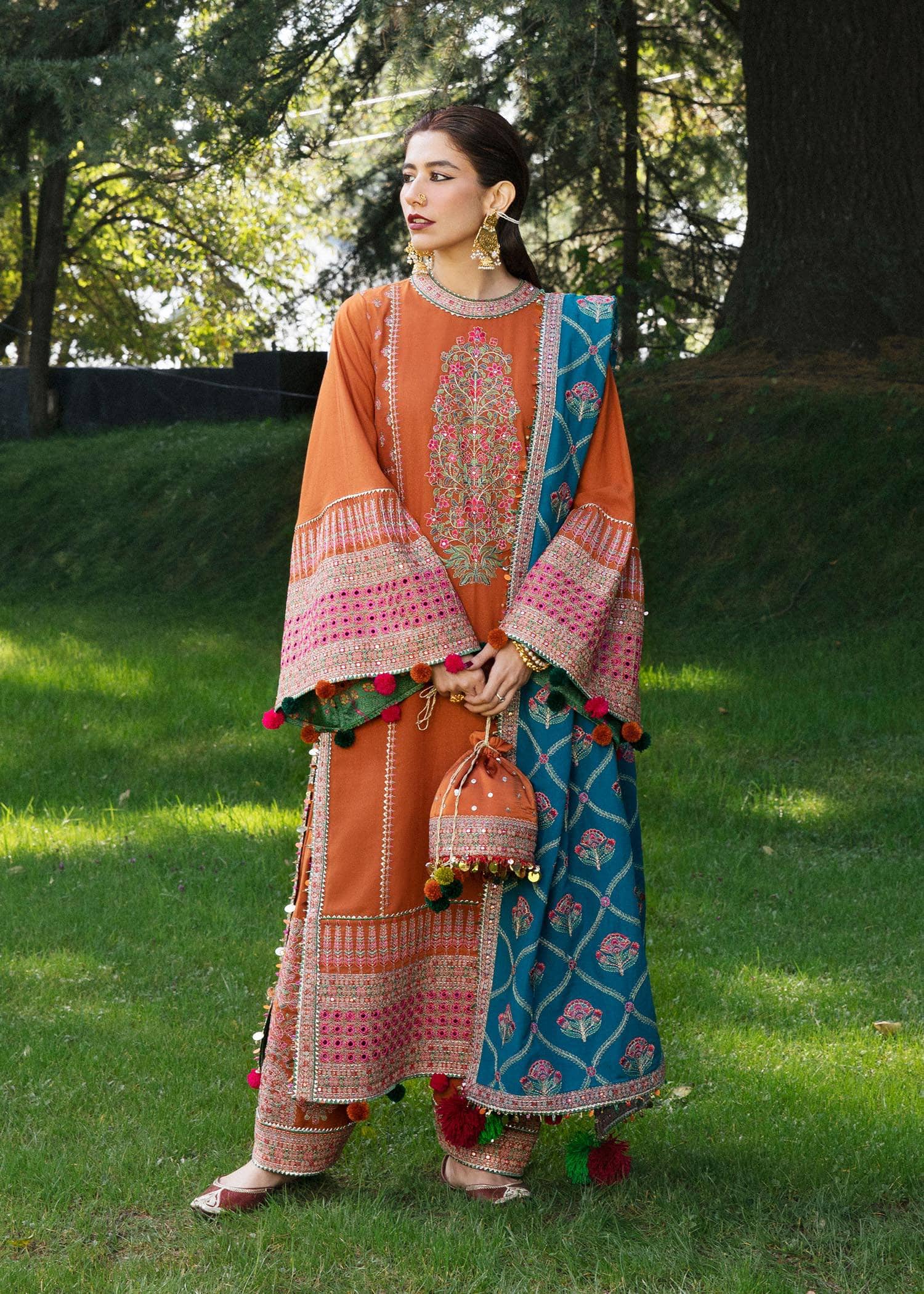 img_hussain_rehar_karandi_22_awwal_boutique