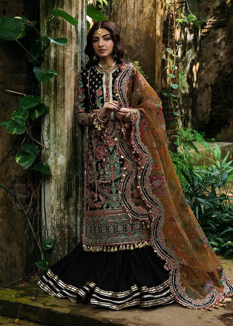 img_hussain_rehar_luxury_lawn_roshan_23_awwal_boutique