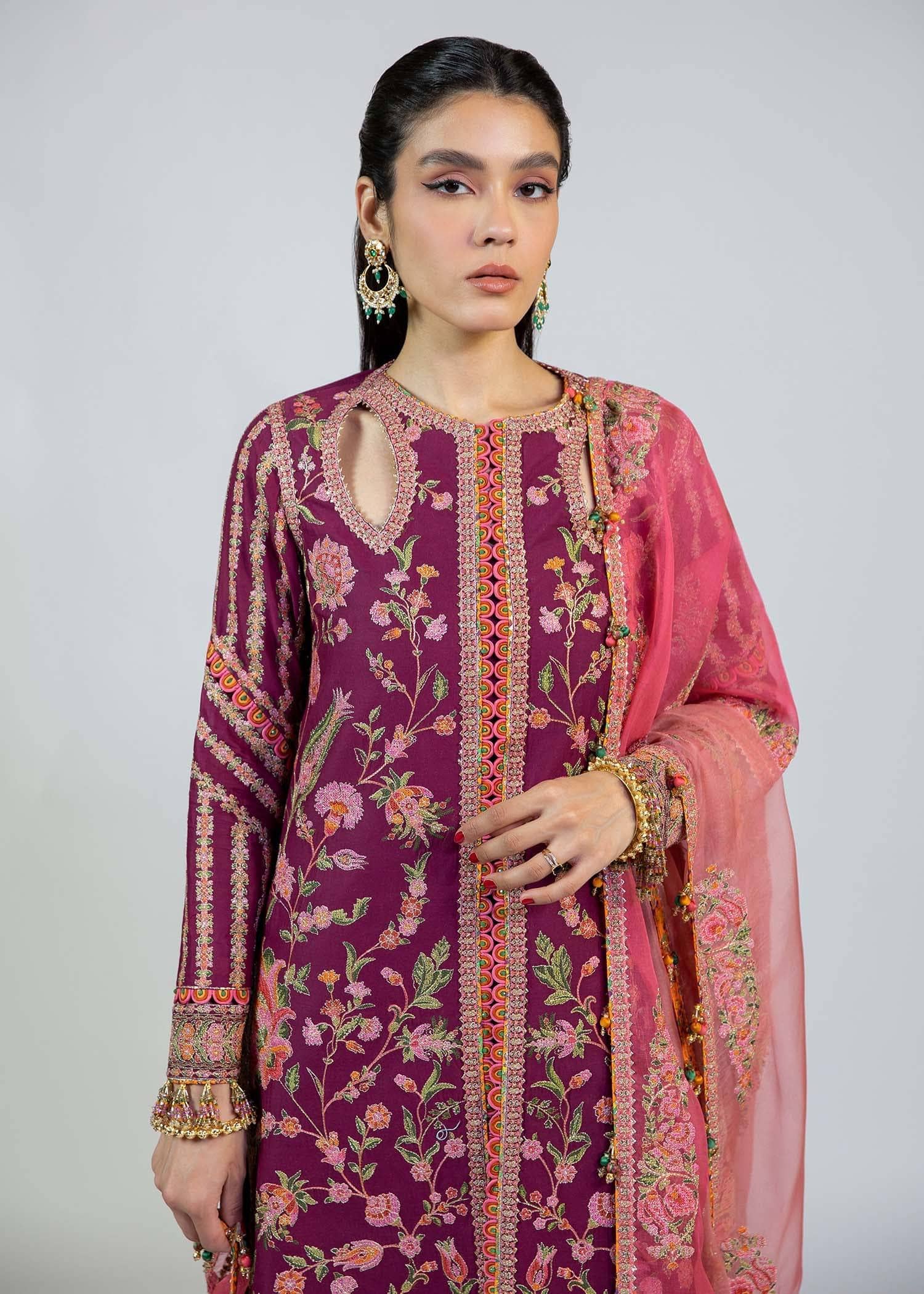 img_hussain_rehar_roshan_luxury_lawn_23_awwal_boutique