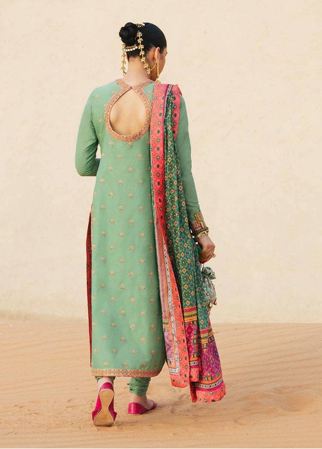 img_hussain_rehar_sarab_awwal_boutique