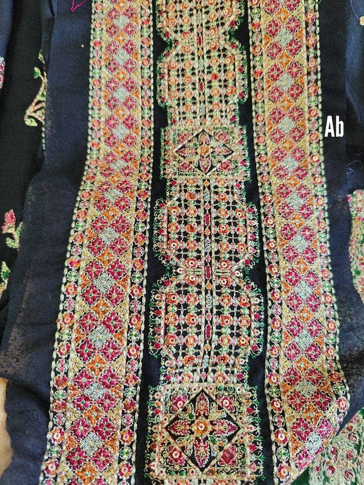 img_hussain_rehar_karandi_awwal_boutique