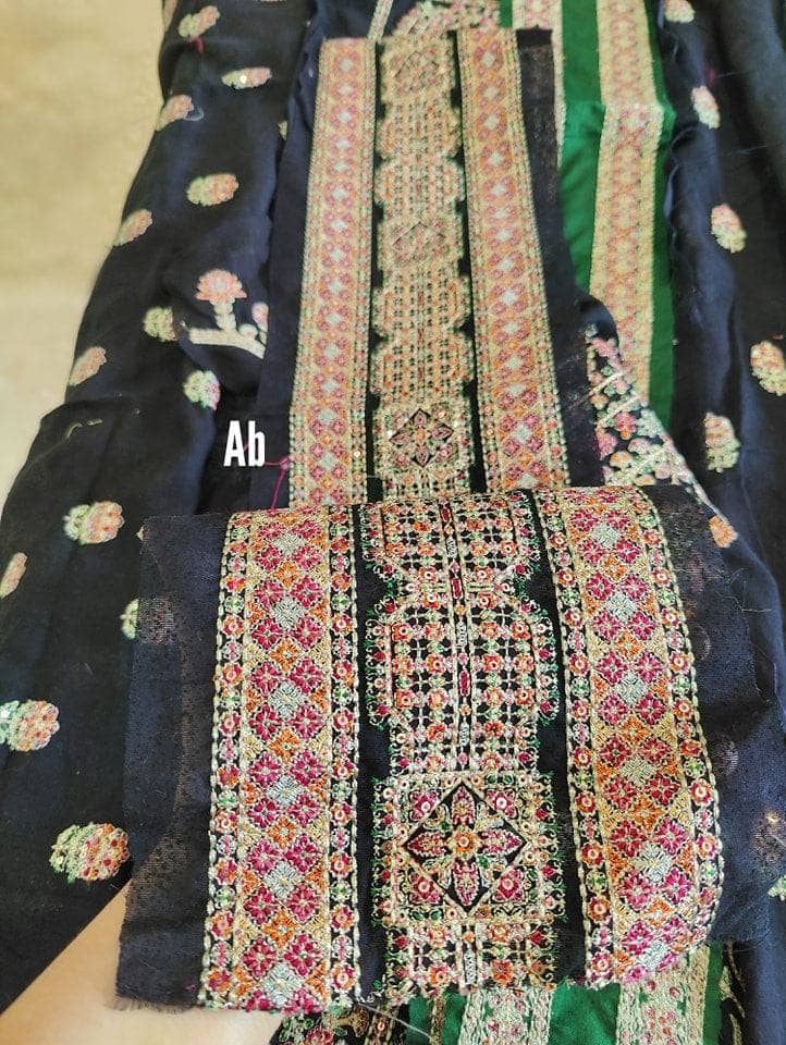 img_hussain_rehar_karandi_awwal_boutique
