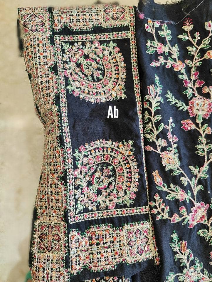 img_hussain_rehar_karandi_awwal_boutique