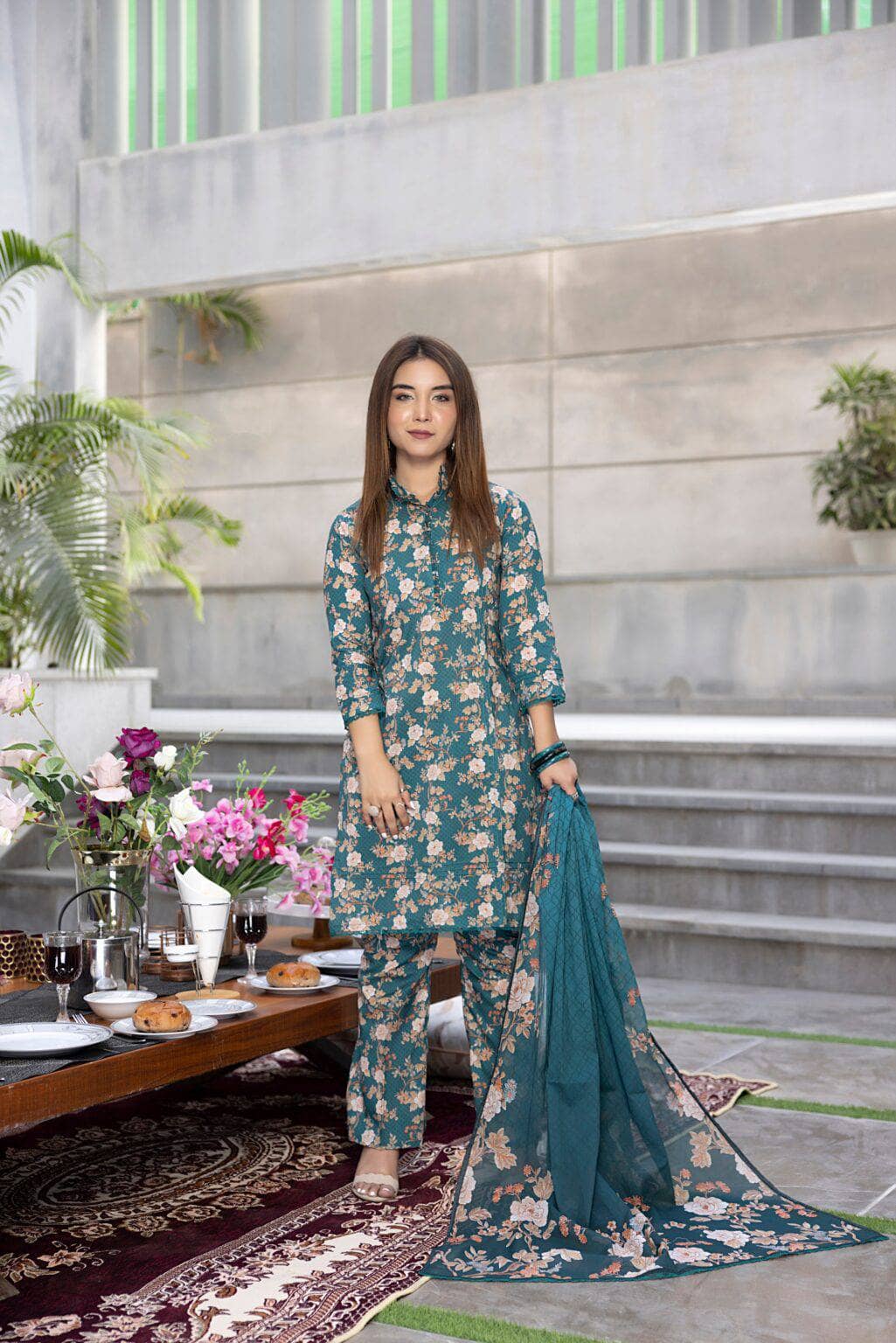 img_identics_by_regalia_awwal_boutique