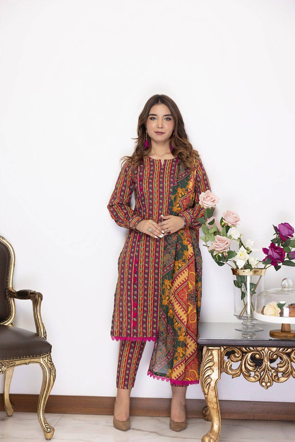 img_identics_by_regalia_awwal_boutique