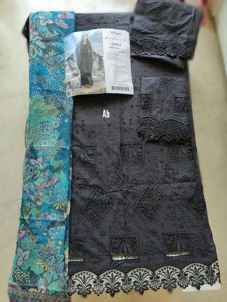 img_open_pic_image_lawnkari_awwal_boutique