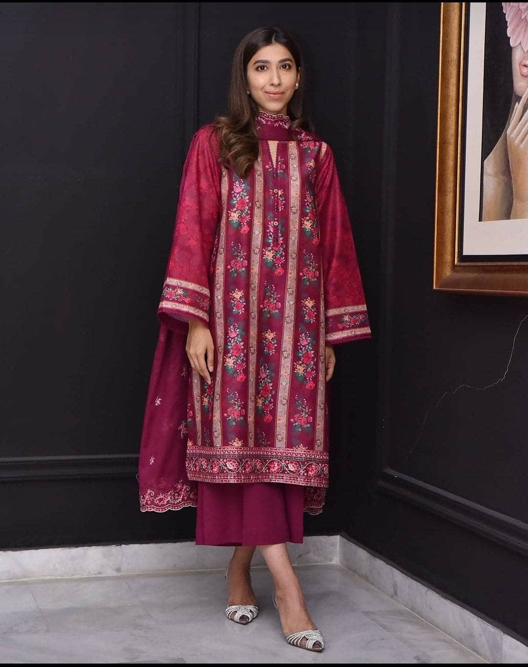 img_printkari_lawn_22_awwal_boutique