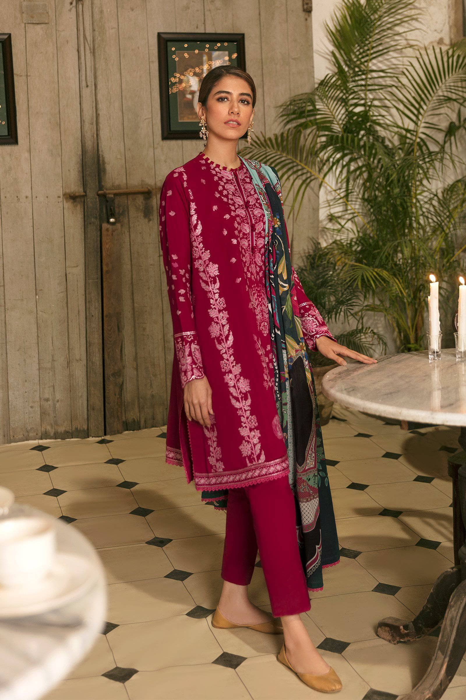 img_zaha_lawn_2021_awwal_boutique