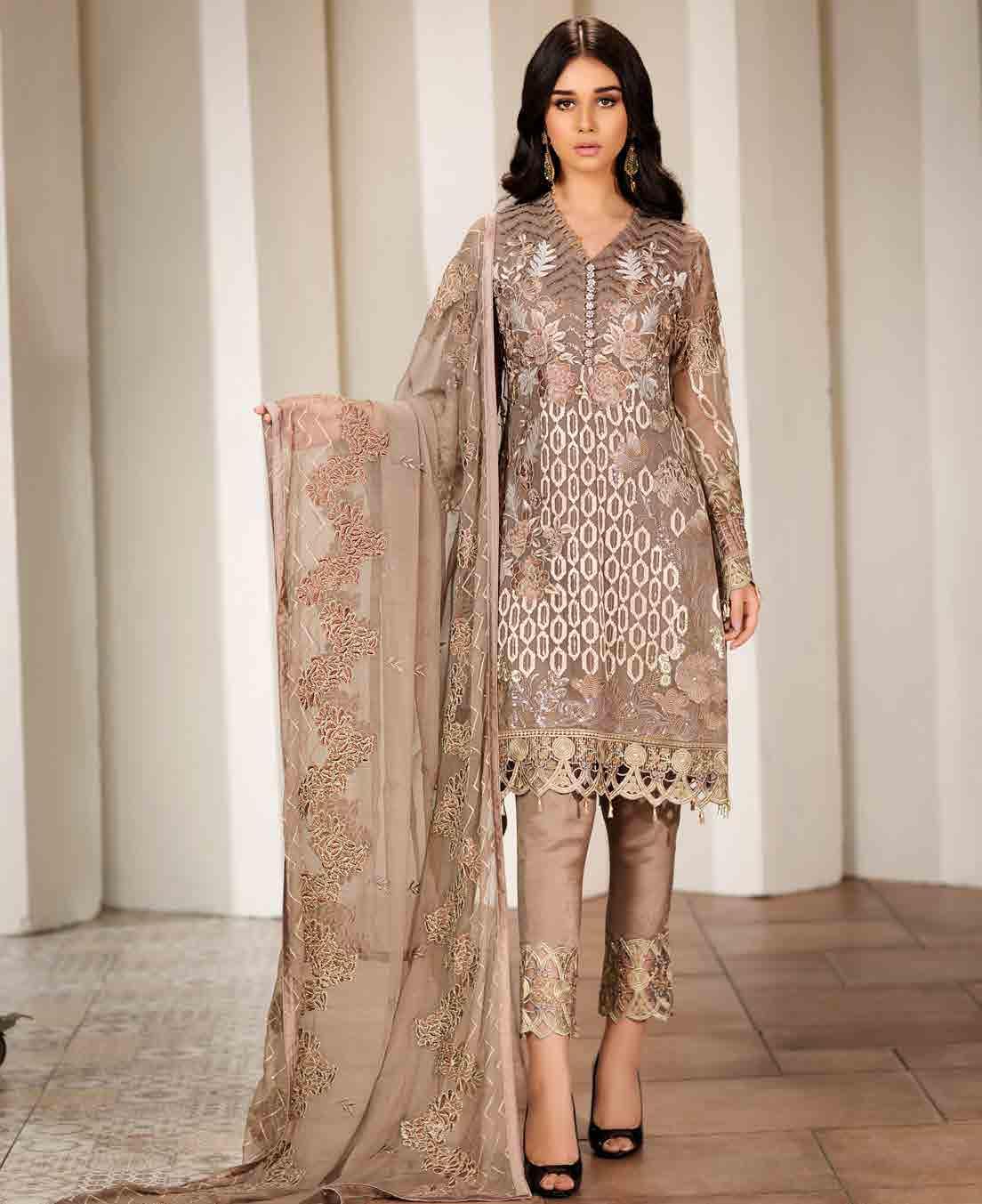 img_ramsha_chiffon_vol 17_chiffon_collection_awwal_boutique