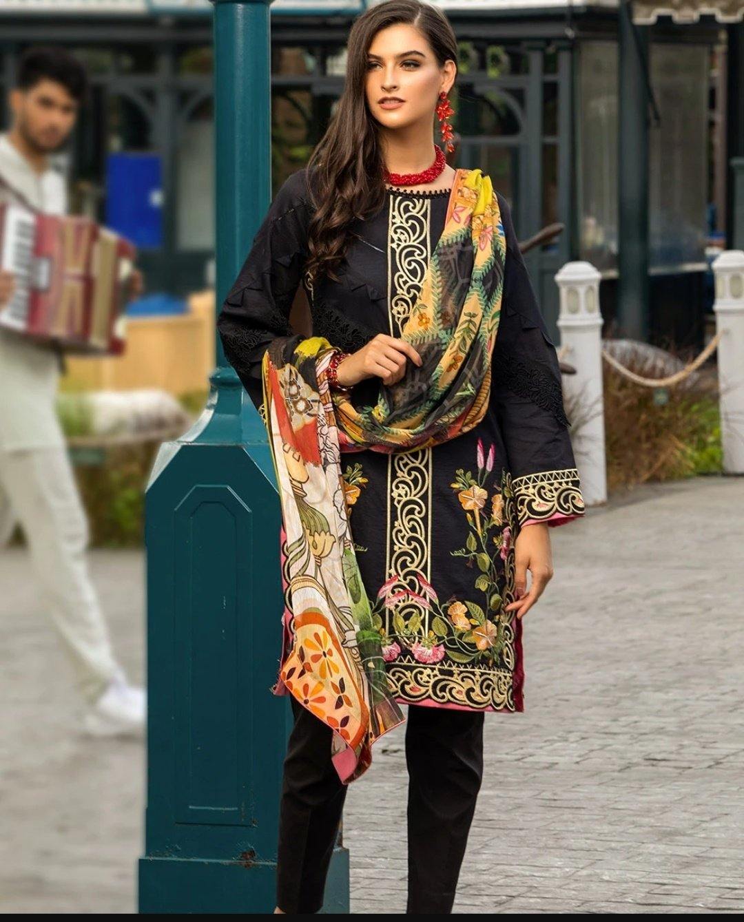 img_sarang_lawn_by_ittehad_awwal_boutique