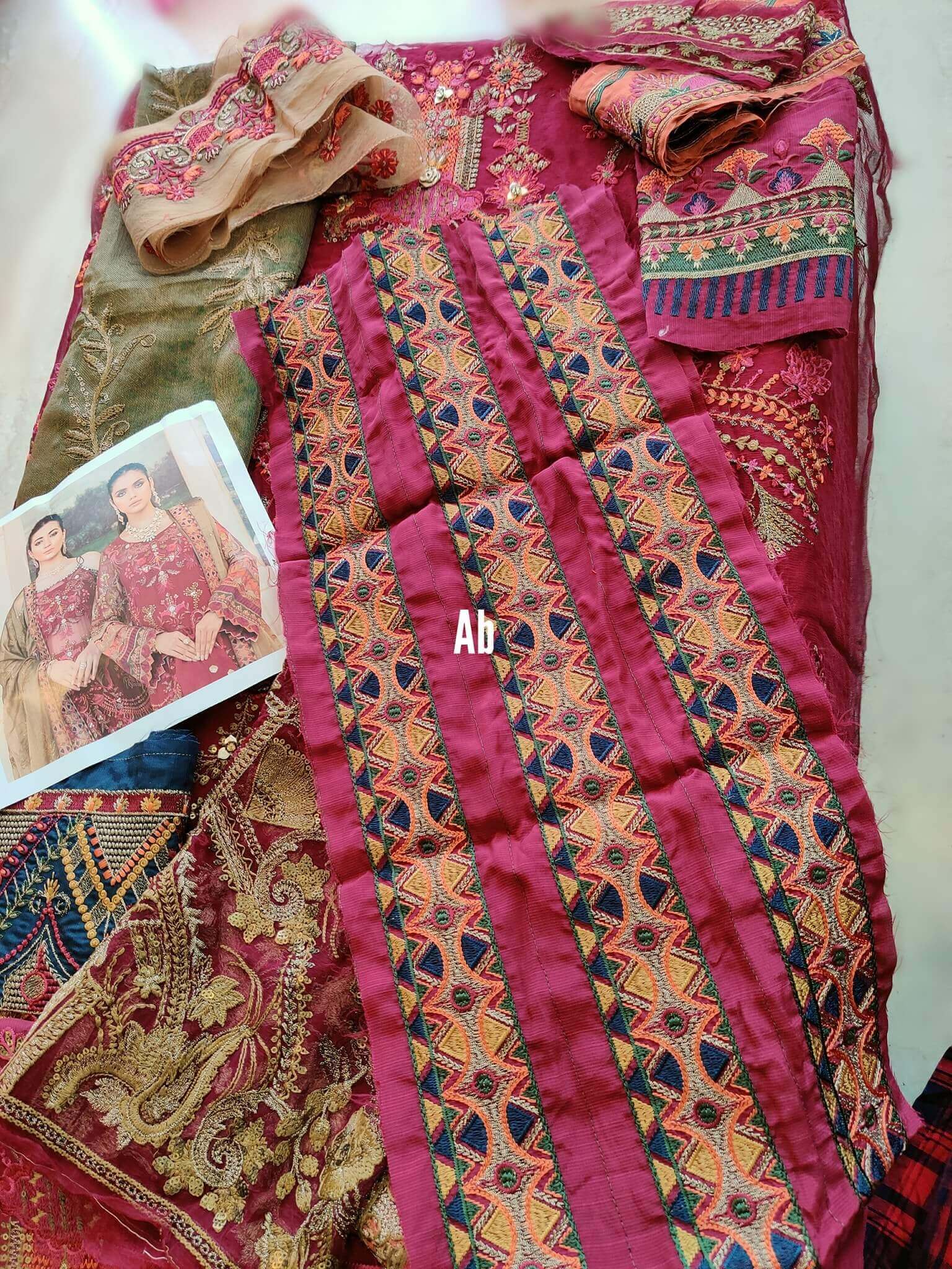 img_iznik_falaknuma_chiffon_open_pic_awwal_boutique