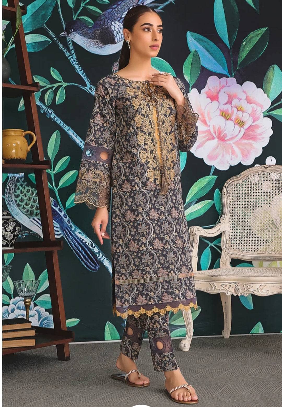 img_jade_flora_lawn_22_awwal_boutique