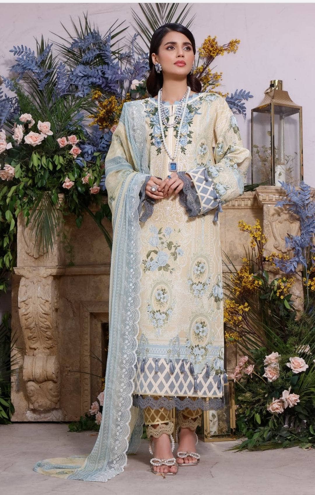 img_jade_lawn_22_awwal_boutique