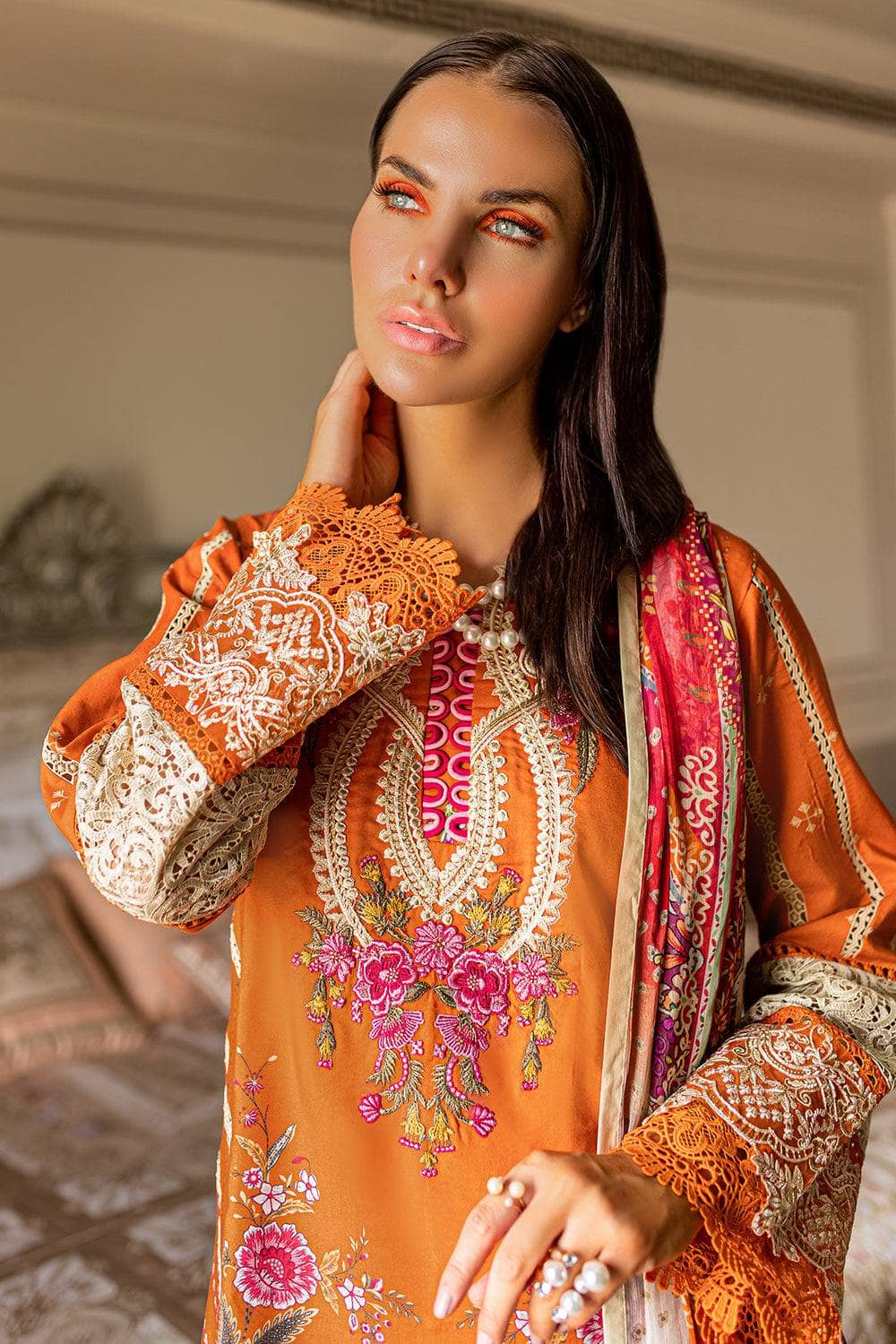 img_jade_bliss_lawn_23_awwal_boutique