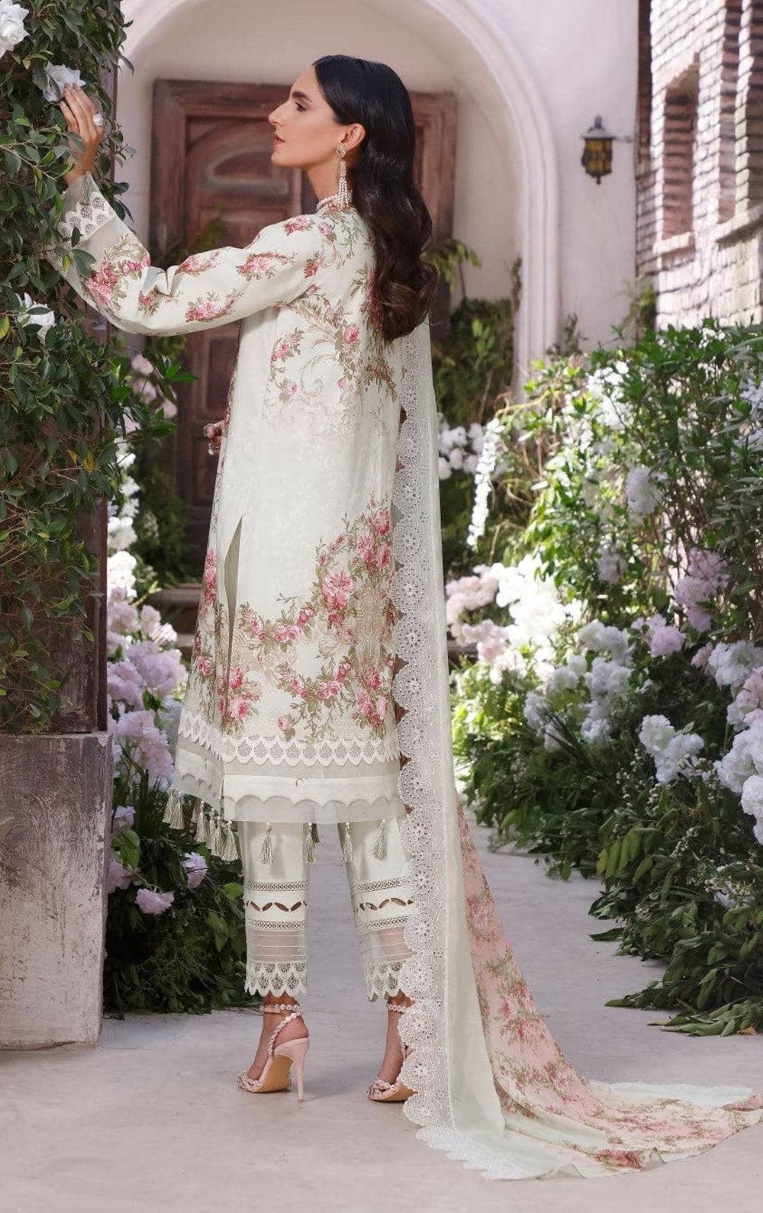 img_jade_lawn_22_awwal_boutique