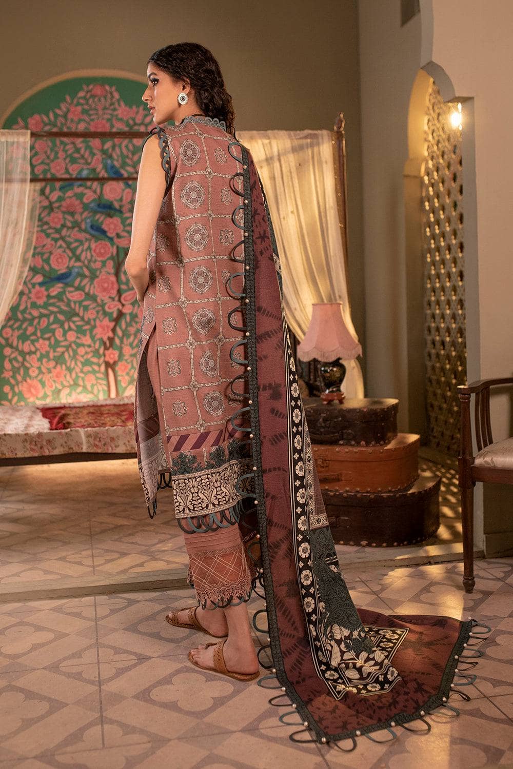 img_jade_grande_khaddar_prints_awwal_boutique