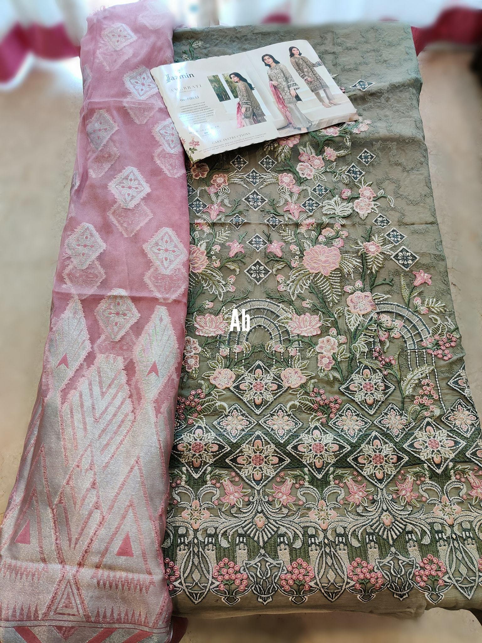 img_jazmin_amerrati_chiffon_awwal_boutique