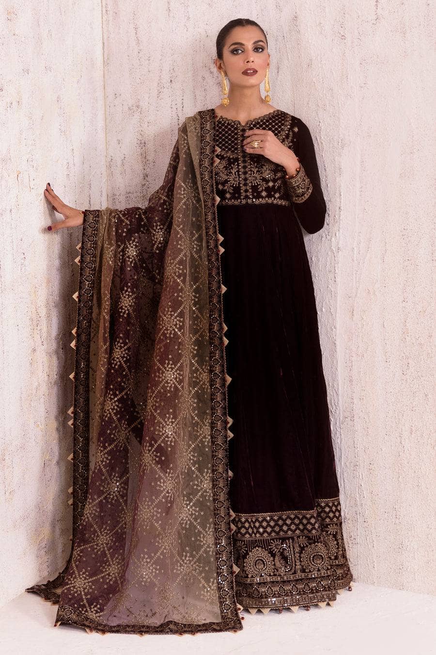 img_jazmin_velvet_awwal_boutique