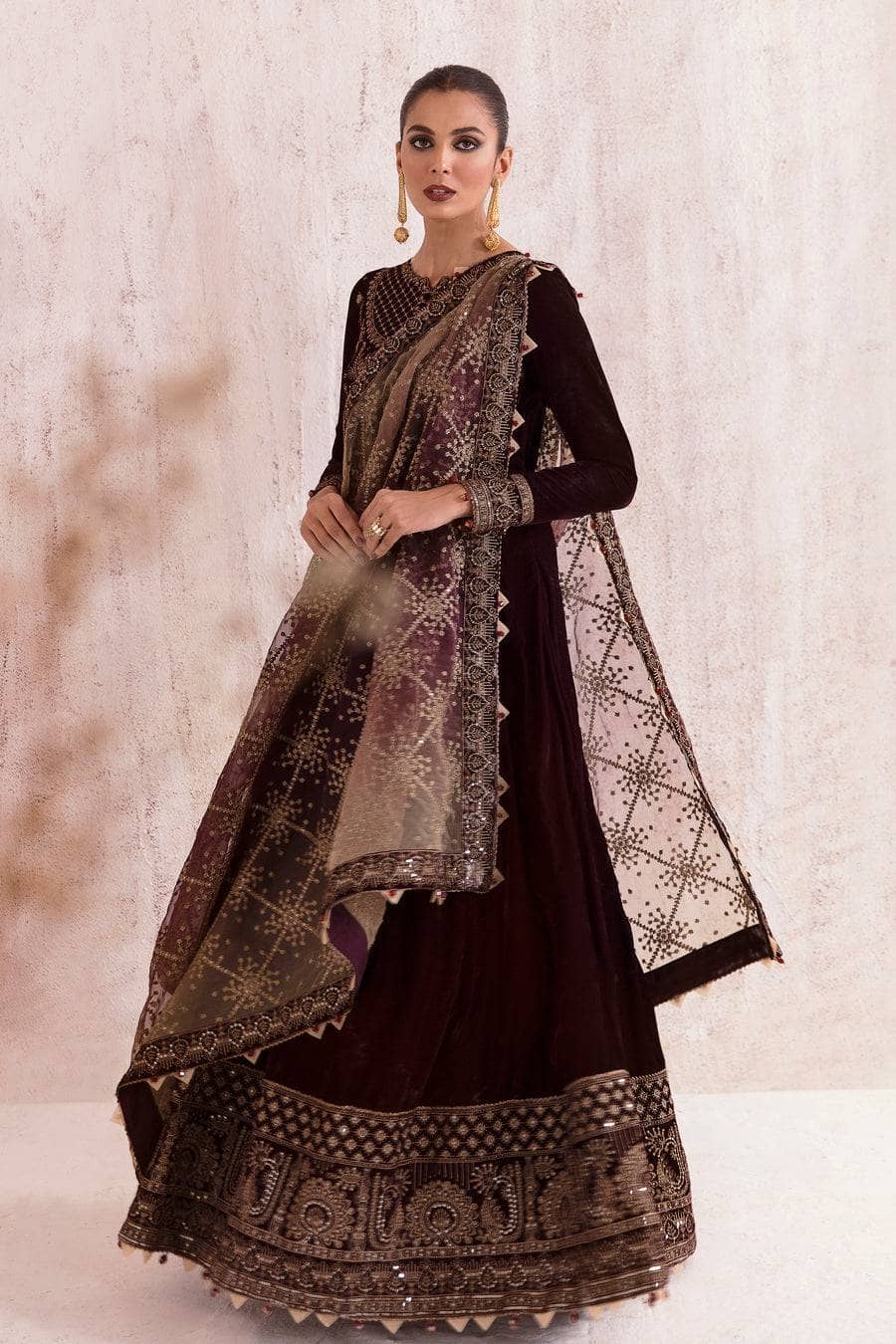 img_jazmin_velvet_awwal_boutique