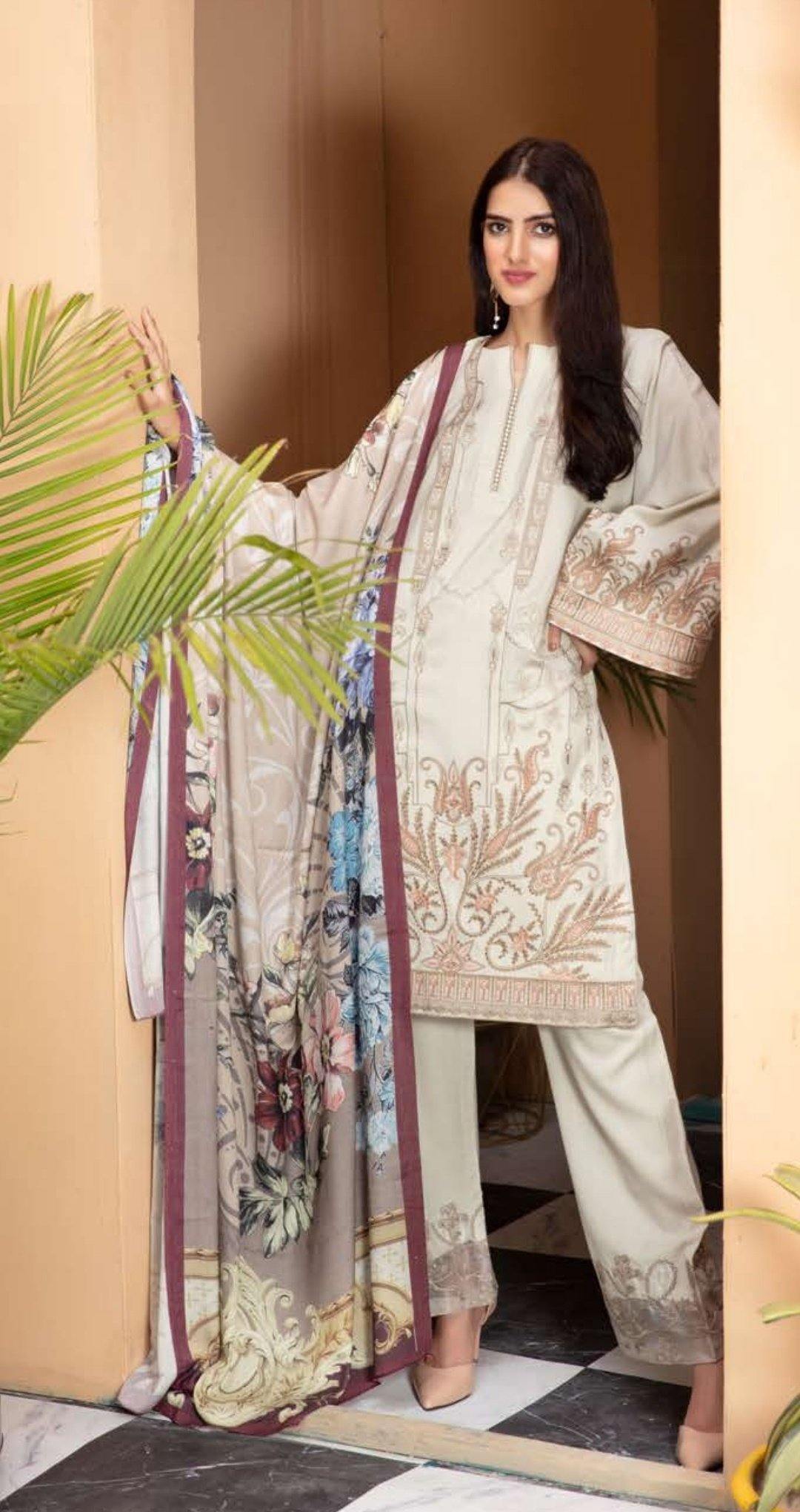 img_johra_jihan_leather_peach_woolen_shawl_collection_awwal_boutique