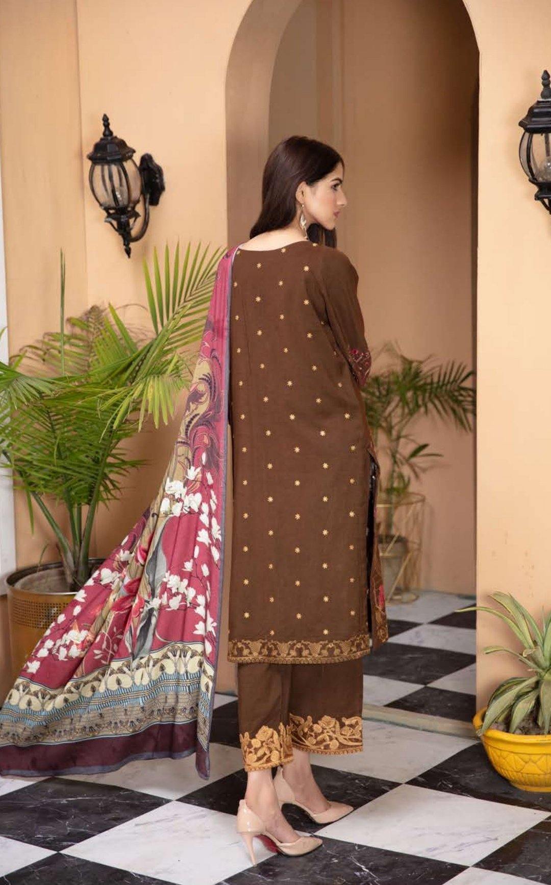 img_johra_jihan_leather_peach_woolen_shawl_collection_awwal_boutique