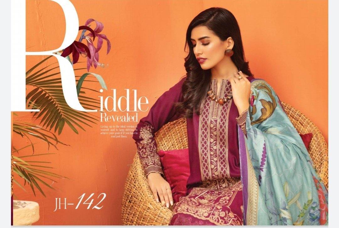 img_johra_zaib_leather_peach_woolen_shawl_collection_awwal_boutique