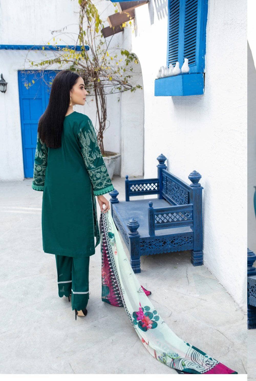 img_kalyan_chikankari_lawn_2021_awwal_boutique