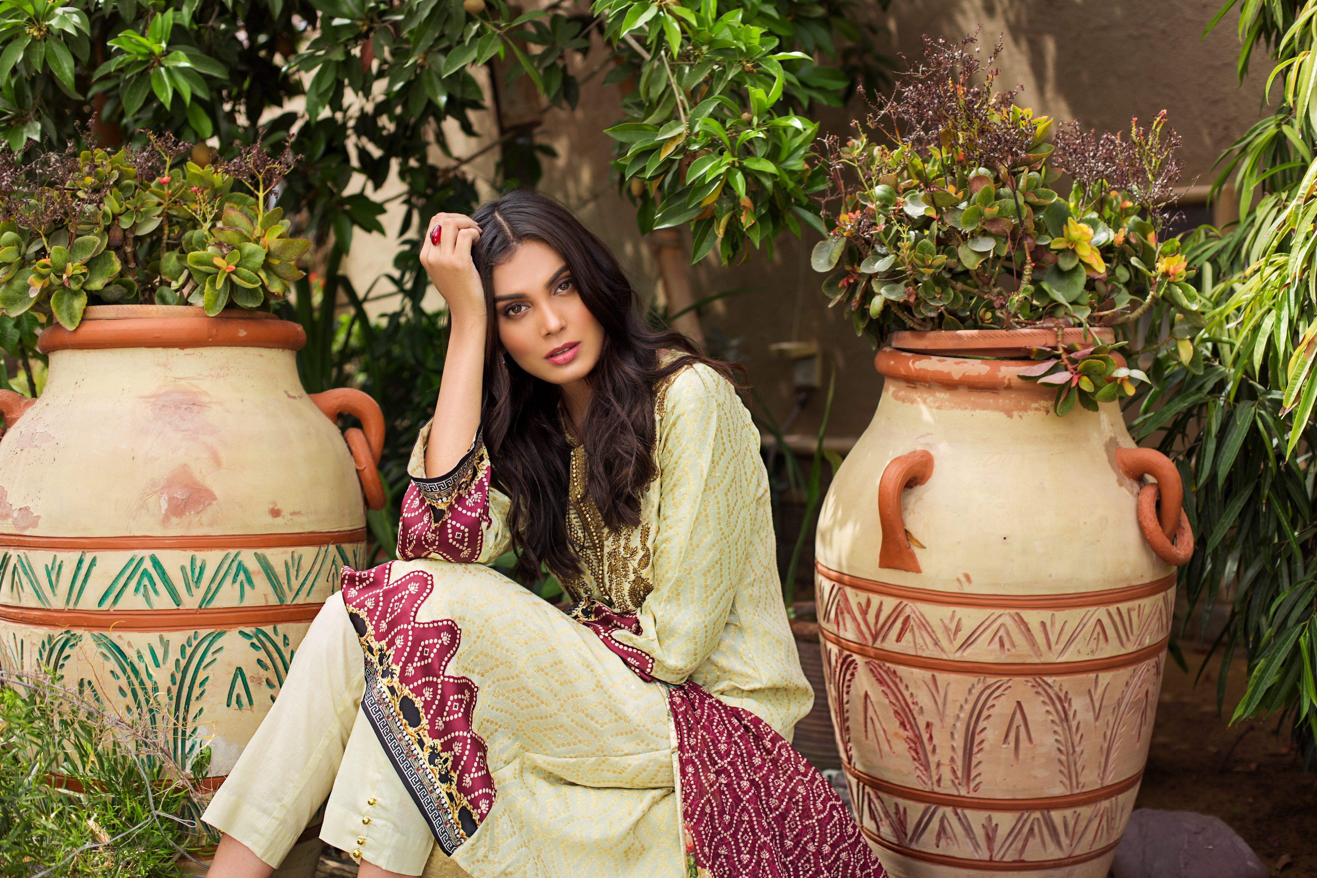 img_kalyan_lawn_awwal_boutique