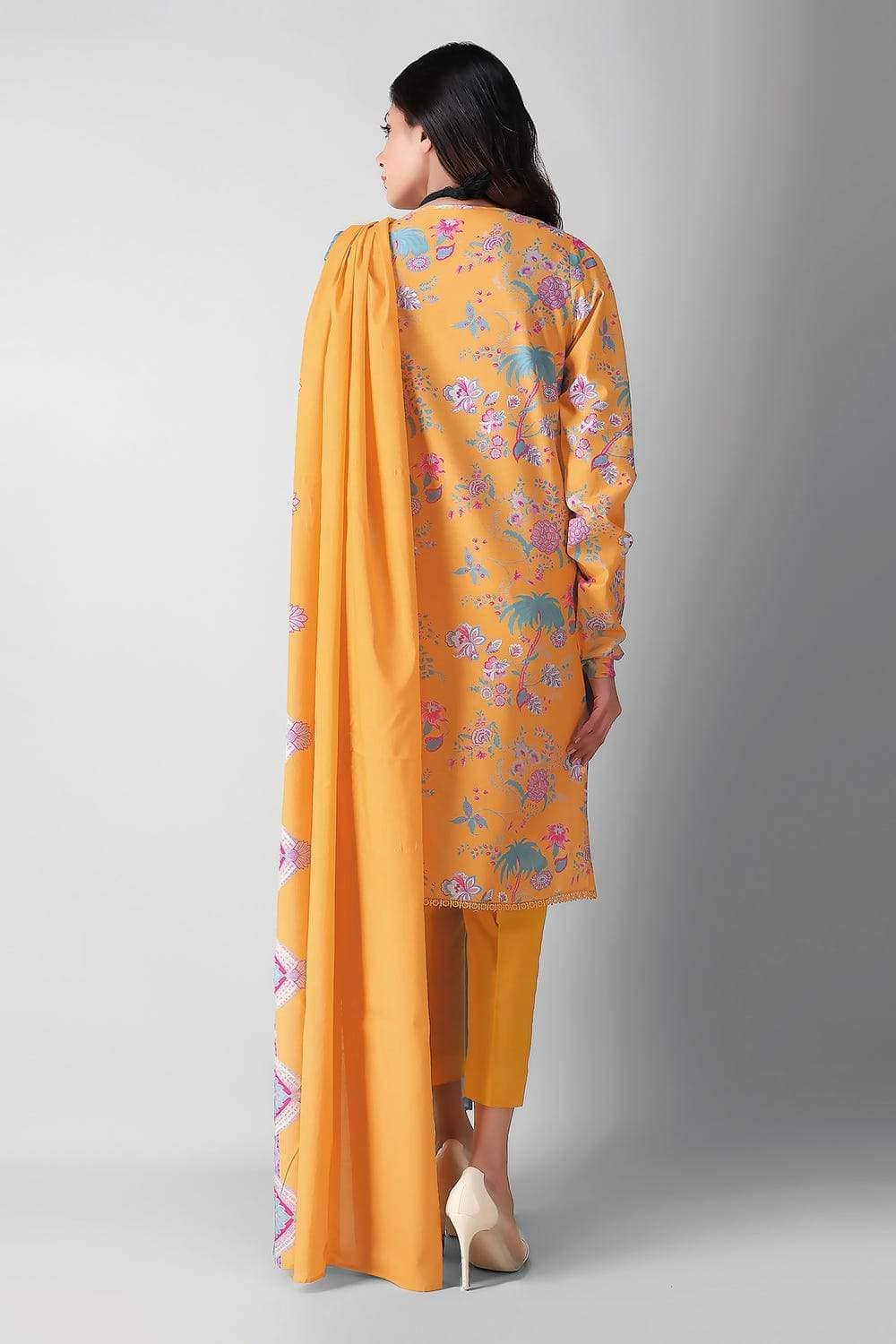 img_khaadi_lawn_2021_awwal_boutique