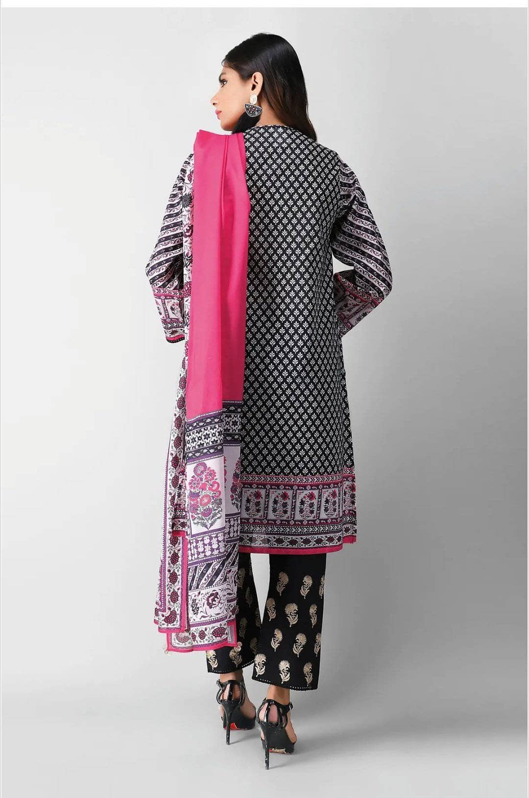 img_khaadi_lawn_2021_awwal_boutique