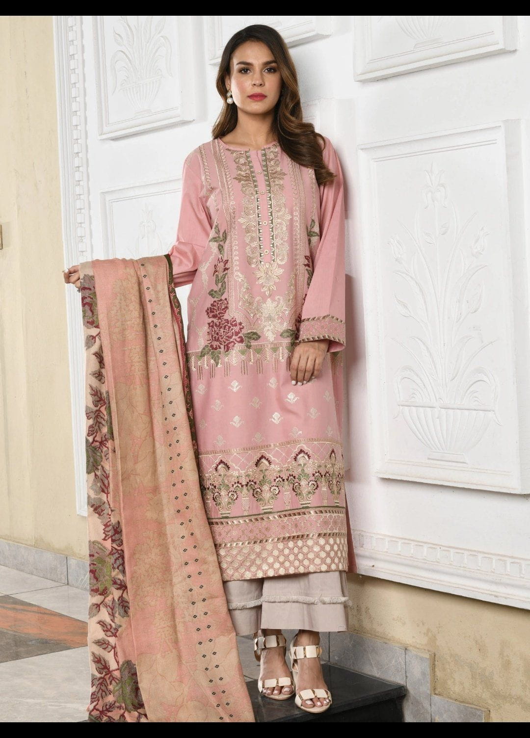 img_limelight_winter_collection_awwal_boutique