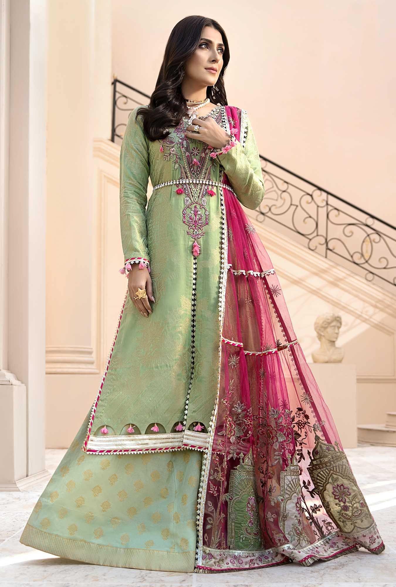 img_saadia_asad_noor_lawn_2020_awwal_boutique