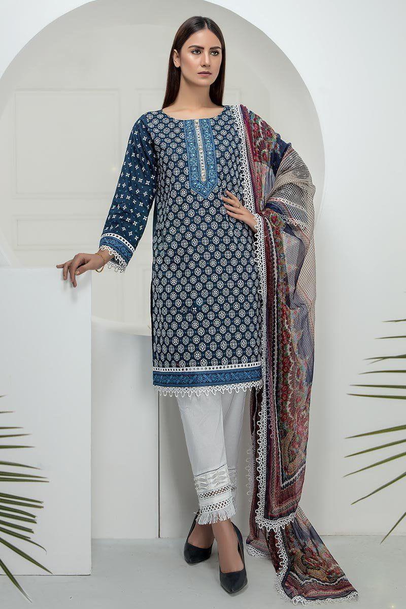 img_chikakari_lawn_by_lsm_awwal_boutique