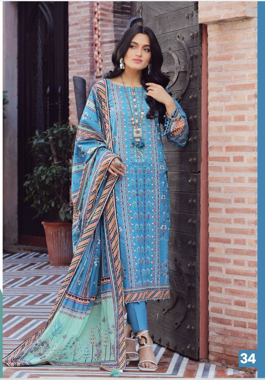 img_lsm_komal_lawn_2022_awwal_boutique