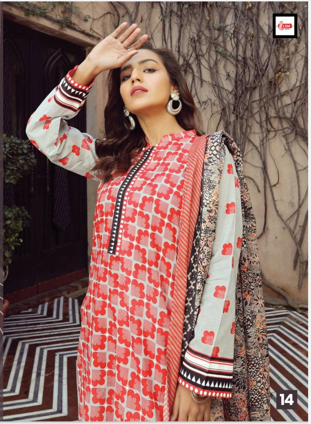 img_lsm_komal_lawn_2022_awwal_boutique