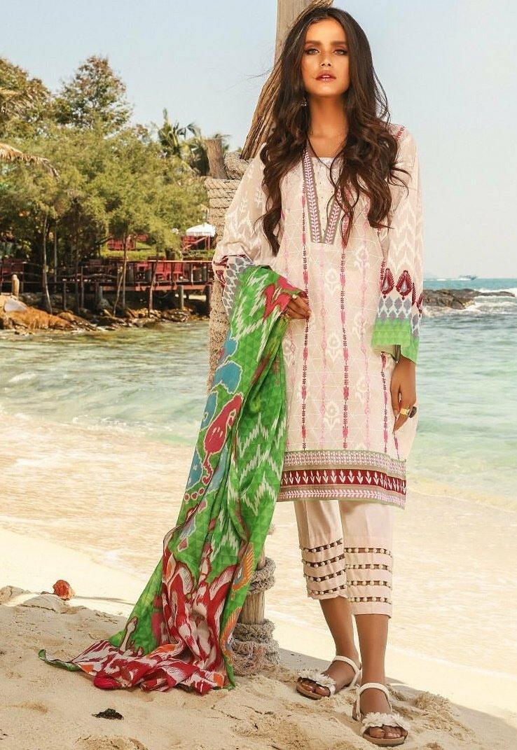 img_lsm_shades_of_summer_lawn_2020_awwal_boutique