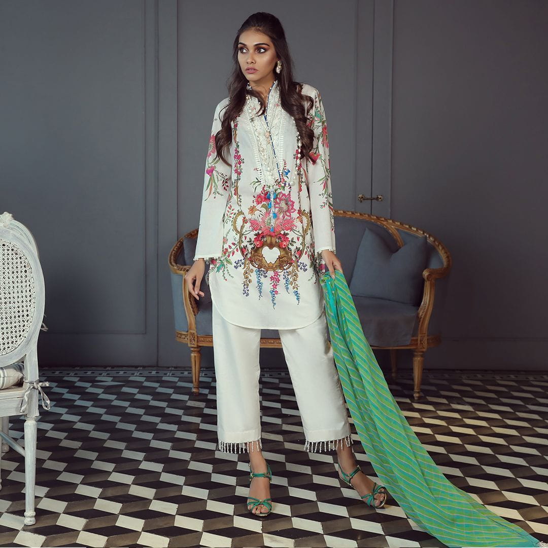 image_sana_safinaz_muzlin_lawn_collection_awwal_boutique