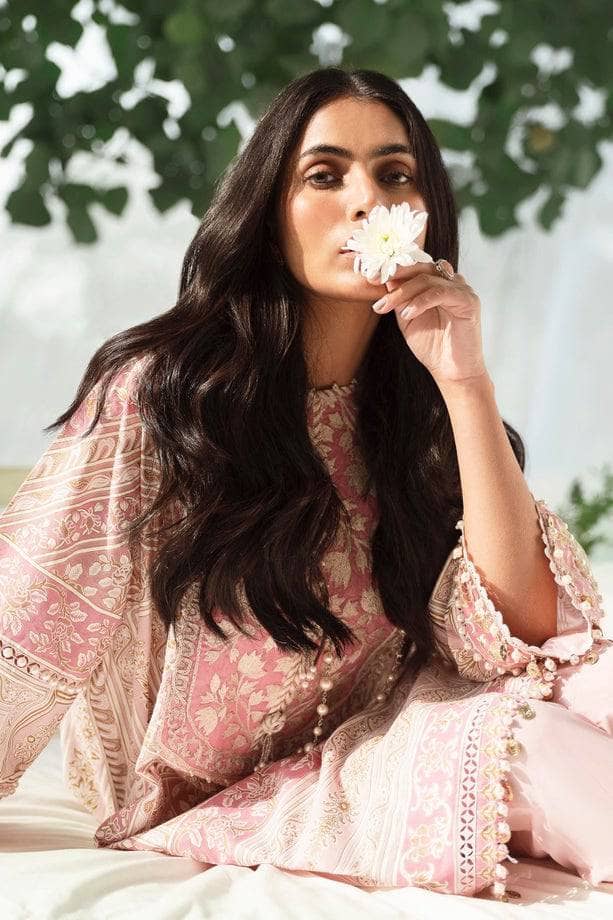 Img_sana_safinaz_muzlin_23_awwal_boutique